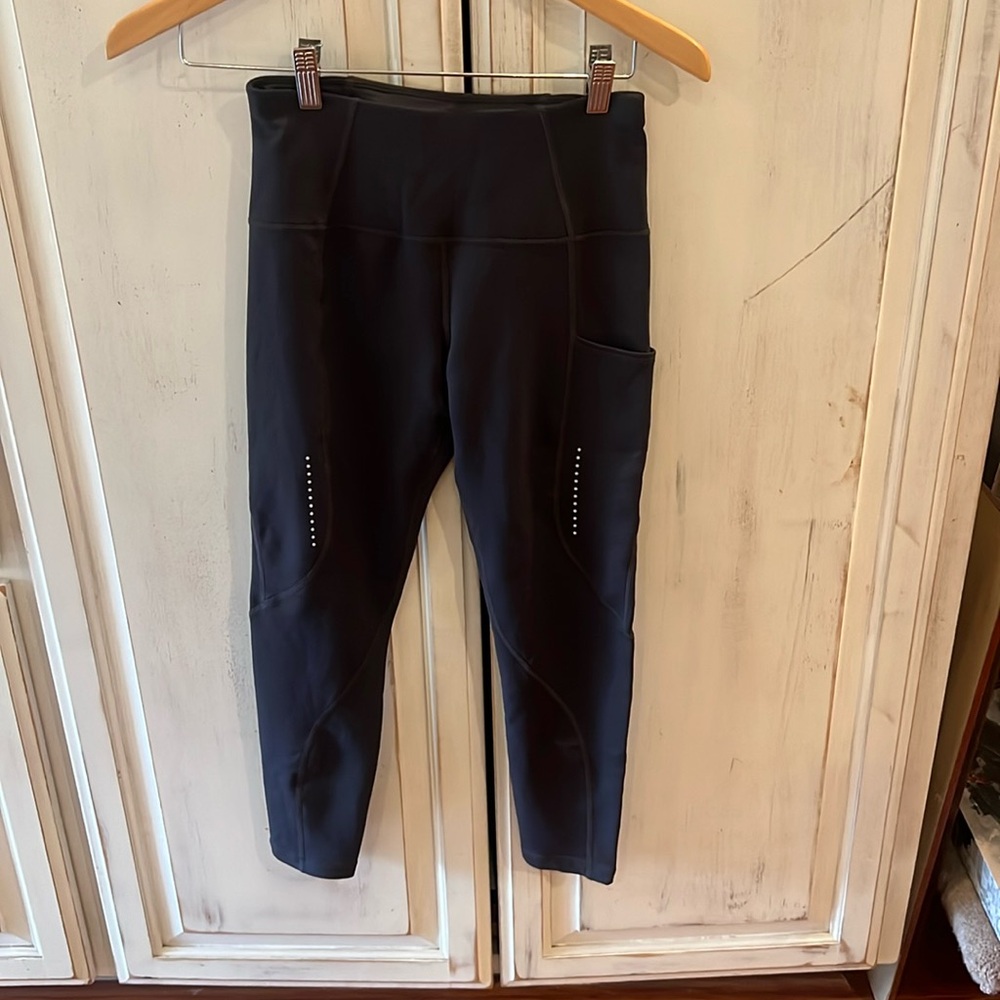 SWEATY BETTY therma 7/8 length side pockets  dark grey tights